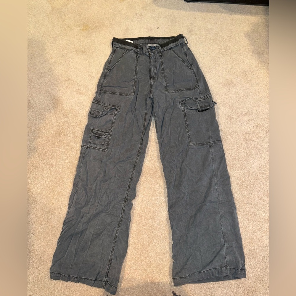 American Eagle Cargo Pants